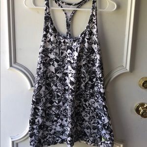 Black and White Nike Dri-Fit Tank